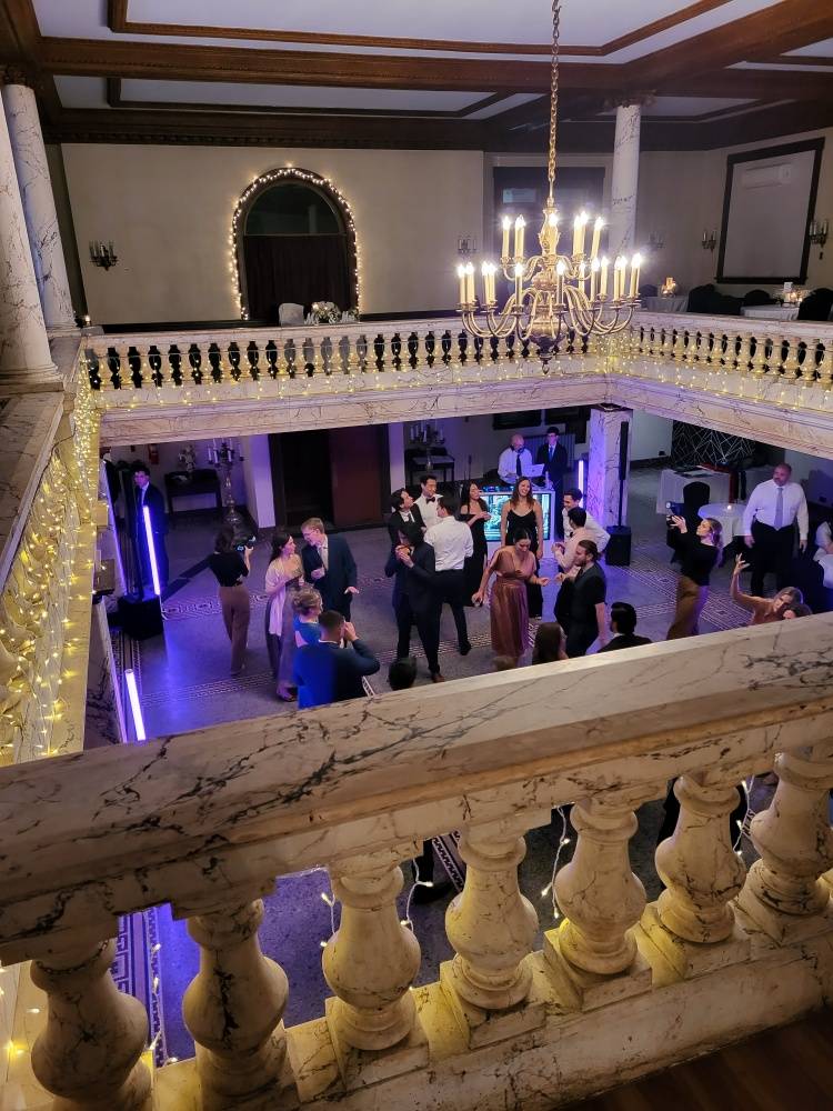 dancing at a wedding at the Acacia Club